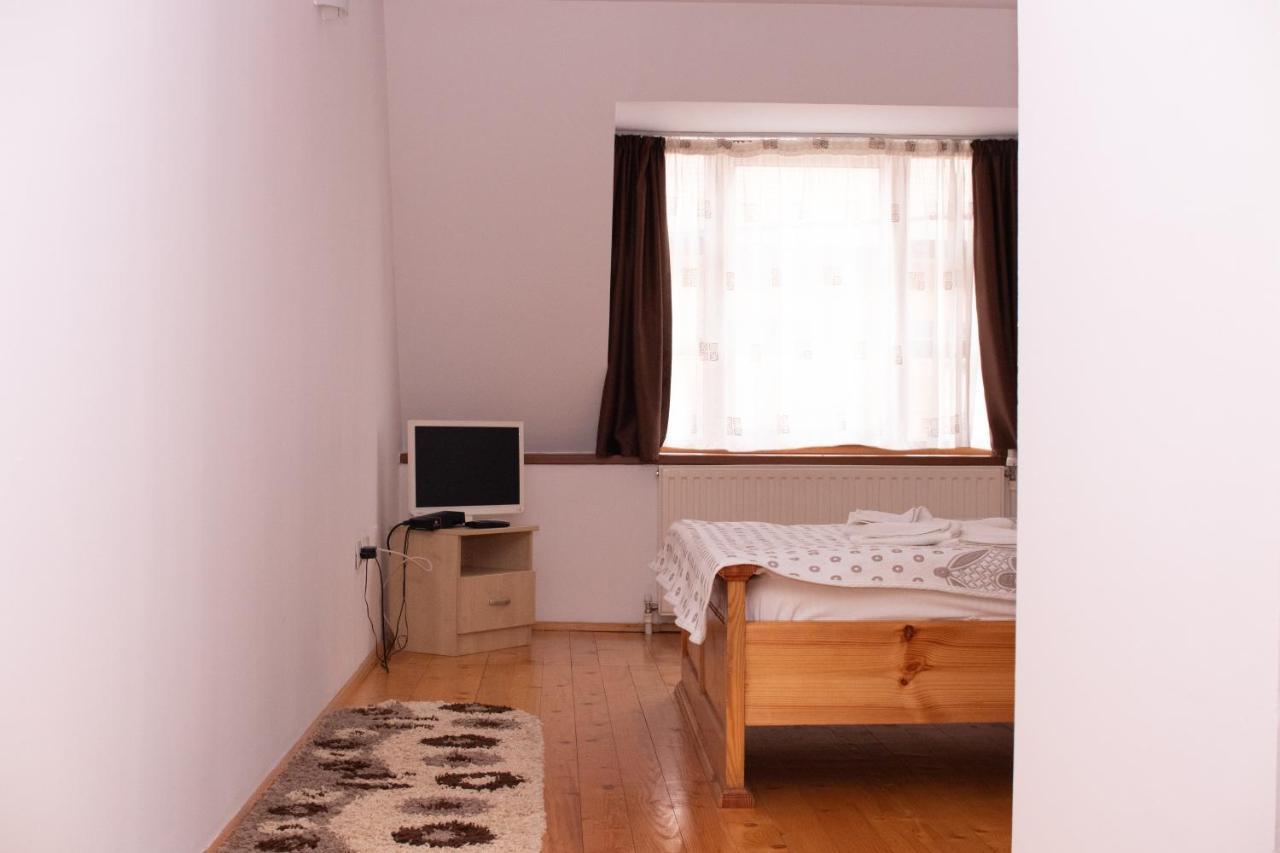 Bicaz-Chei Hotell Exteriör bild